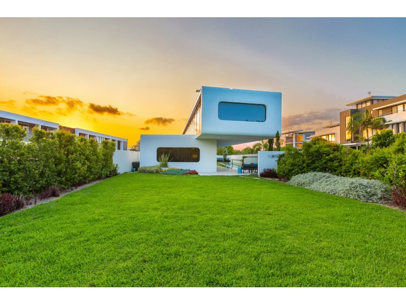 1 Beech Lane, Casuarina NSW 2487