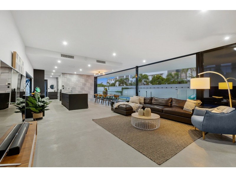 1 Beech Lane, Casuarina NSW 2487