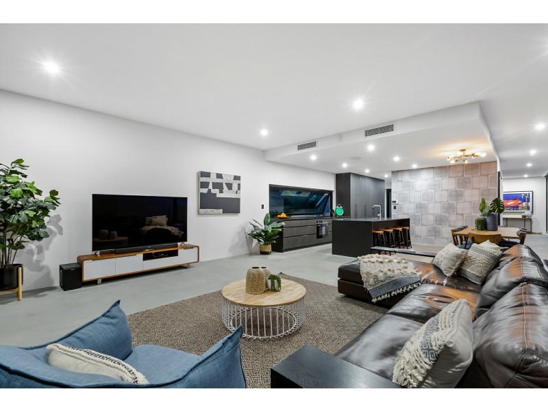 1 Beech Lane, Casuarina NSW 2487