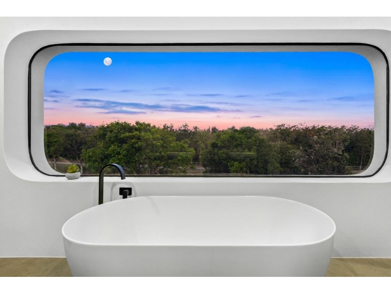 1 Beech Lane, Casuarina NSW 2487