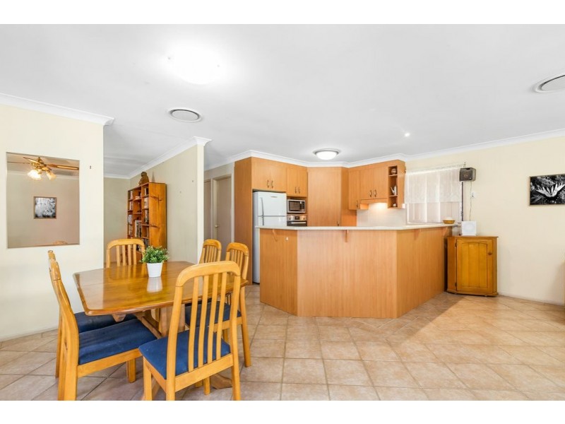 13 Foxhill Place, Banora Point NSW 2486