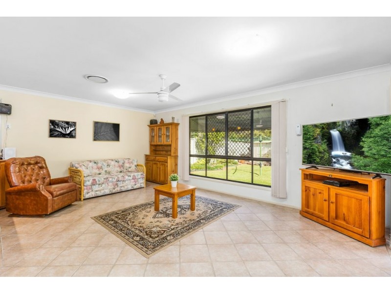 13 Foxhill Place, Banora Point NSW 2486