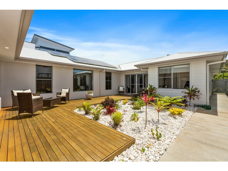 13 Laceflower Parade, Casuarina NSW 2487