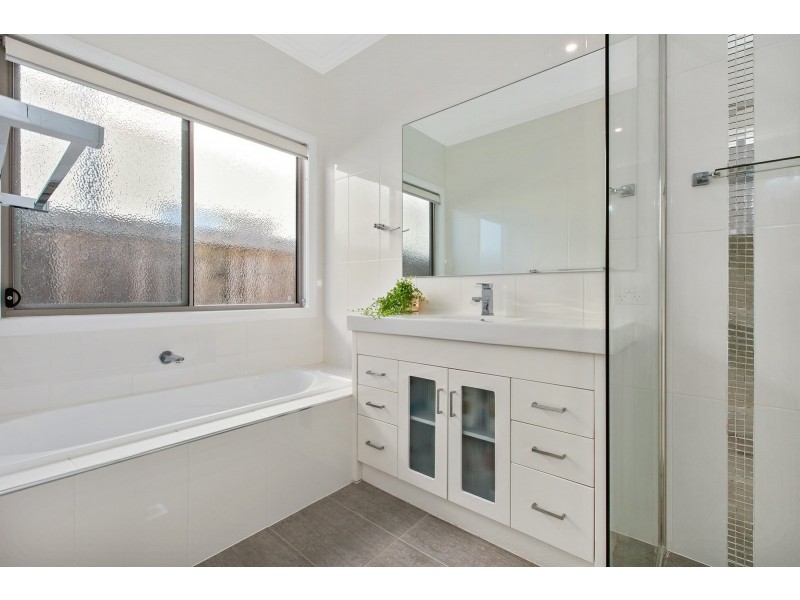 388 Casuarina Way, Casuarina NSW 2487