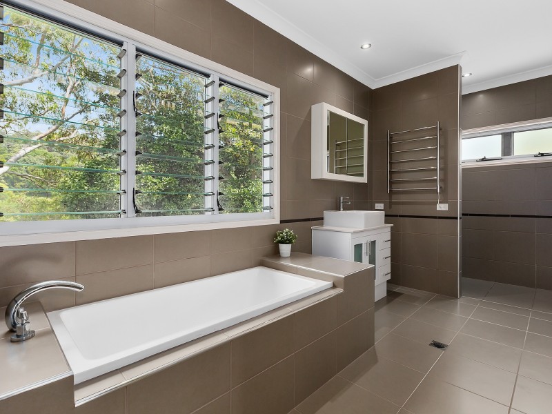 270 Round Mountain Road, Round Mountain NSW 2484