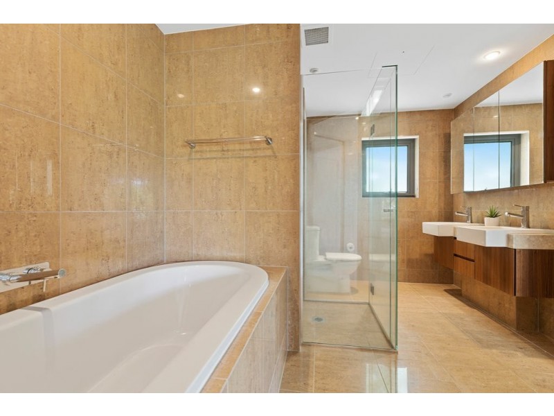 17/685 Casuarina Way, Casuarina NSW 2487