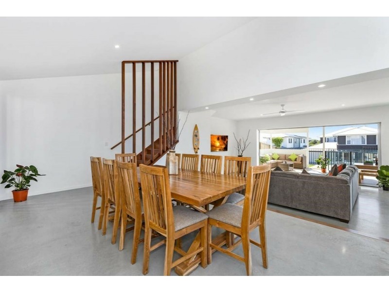 12 Trestles Avenue, Casuarina NSW 2487