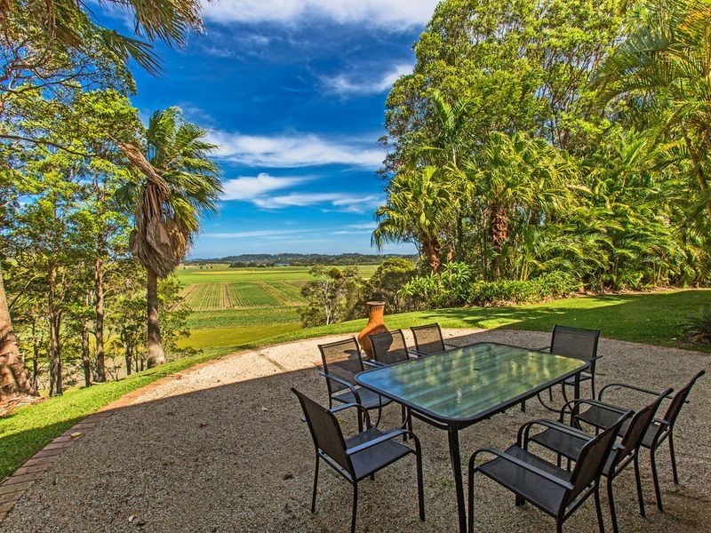 580 Mcauleys Road, Terranora NSW 2486