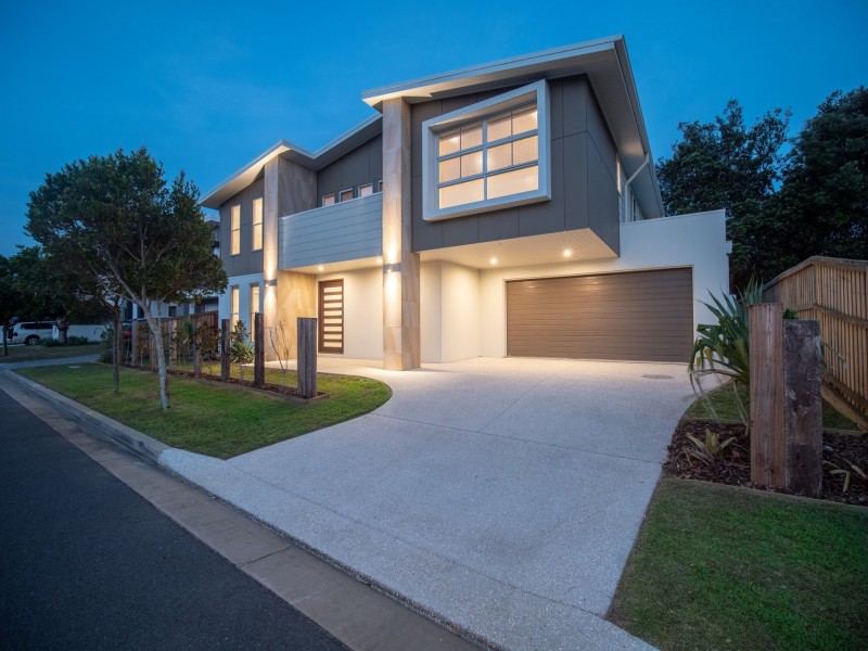 97 Cylinders Drive, Kingscliff NSW 2487