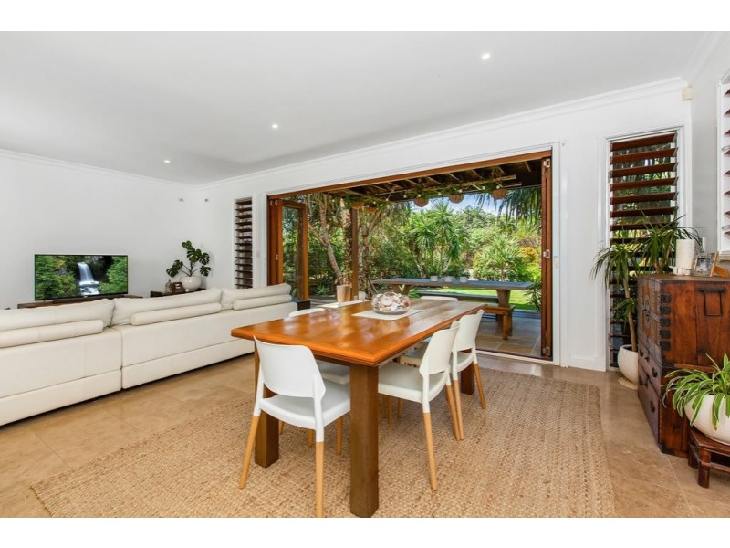 8 Hyndes Lane, Casuarina NSW 2487