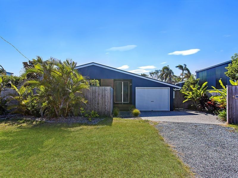 4 Cooley  Street, Cabarita Beach NSW 2488