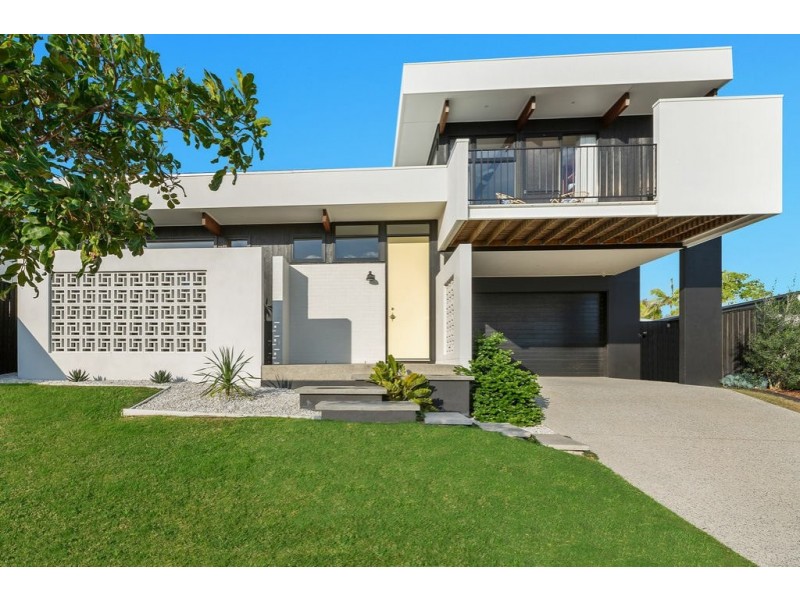 37 Lobelia Crescent, Casuarina NSW 2487