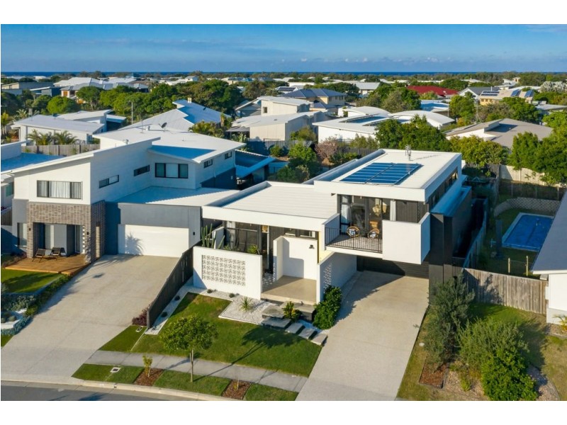 37 Lobelia Crescent, Casuarina NSW 2487