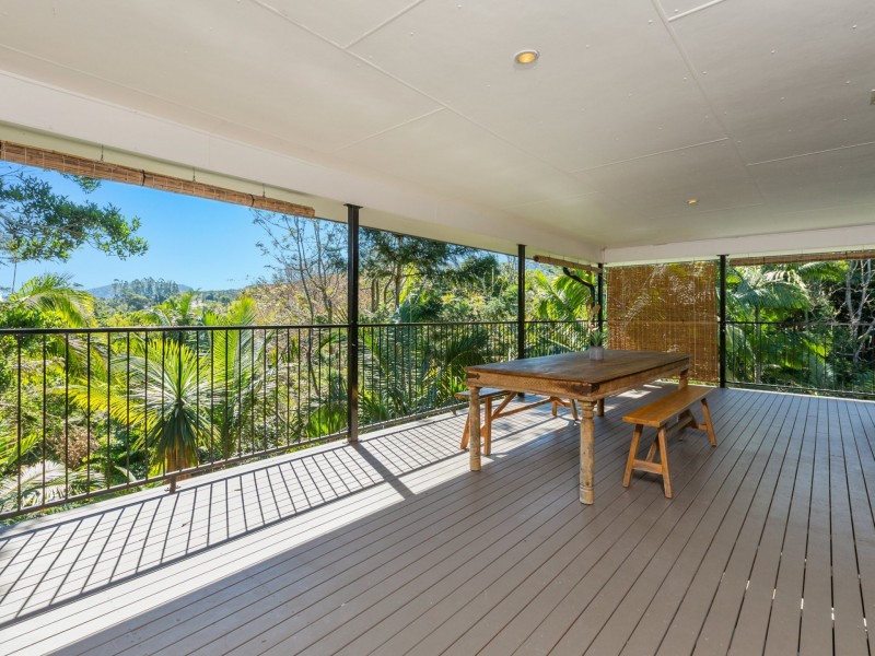 6 Smiths Creek Road, Uki NSW 2484