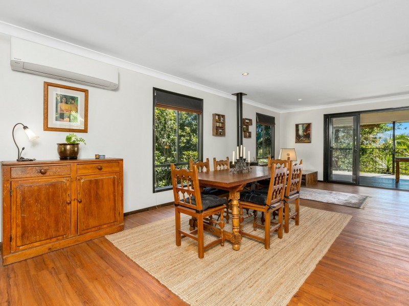 6 Smiths Creek Road, Uki NSW 2484