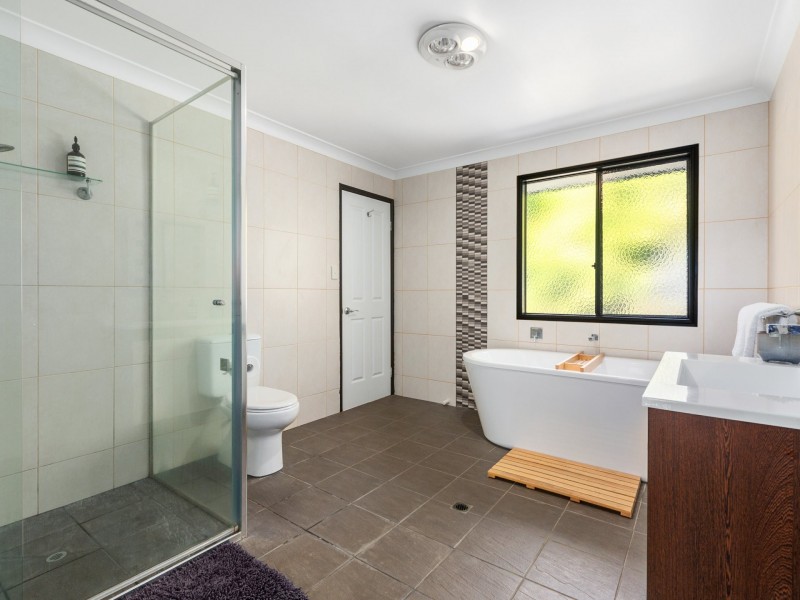 6 Smiths Creek Road, Uki NSW 2484