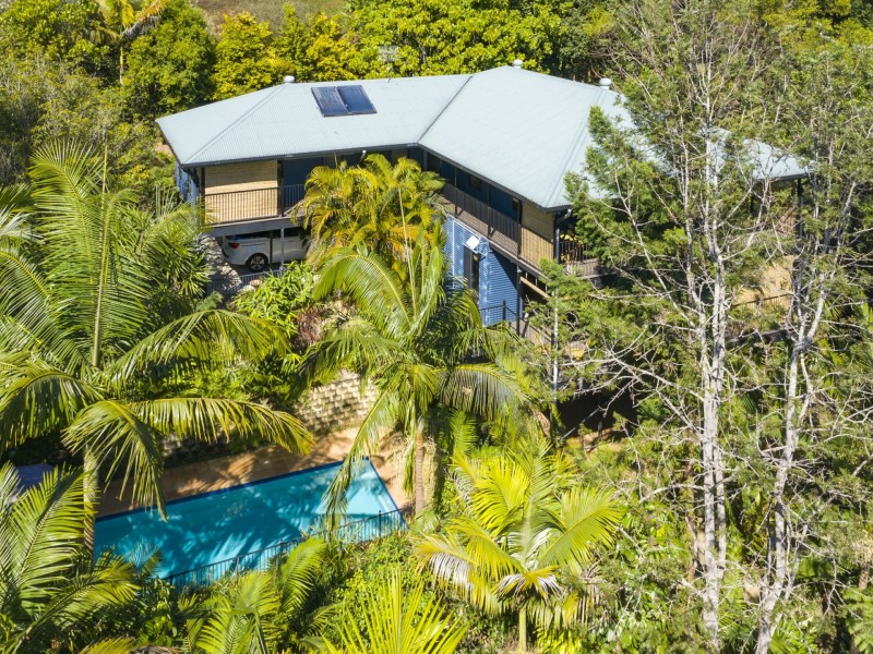 6 Smiths Creek Road, Uki NSW 2484