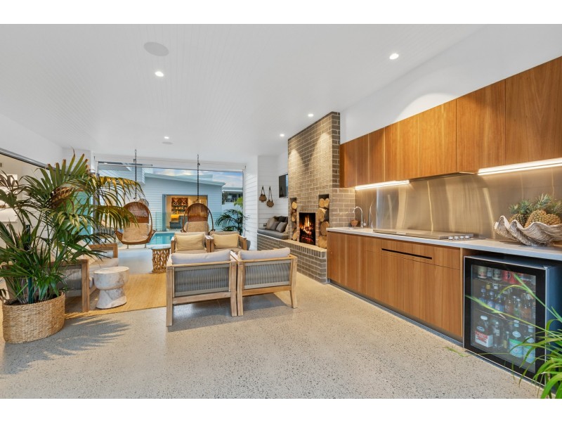 9 Cylinders Drive, Kingscliff NSW 2487