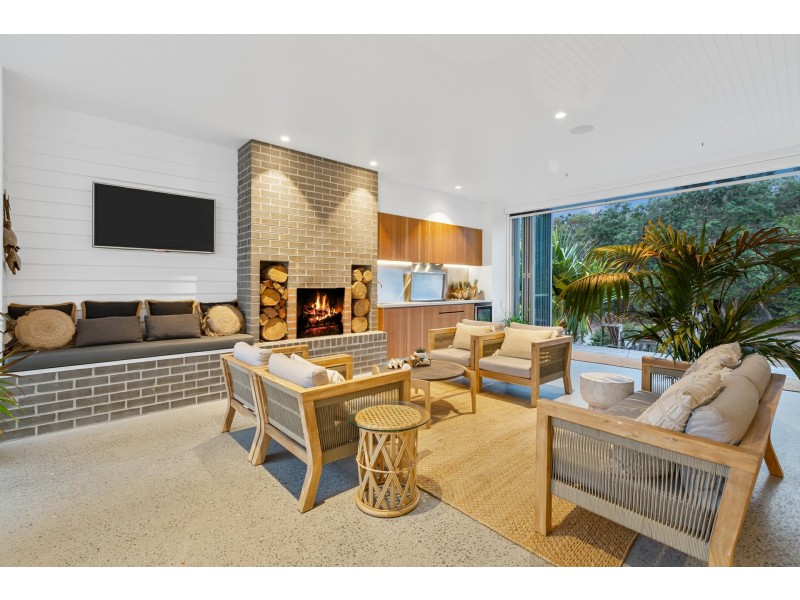 9 Cylinders Drive, Kingscliff NSW 2487