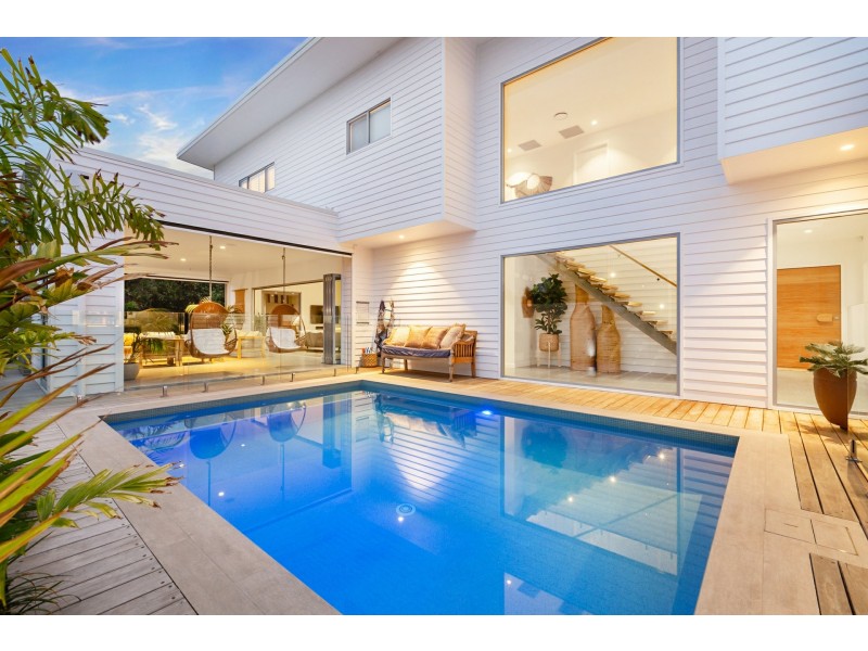 9 Cylinders Drive, Kingscliff NSW 2487