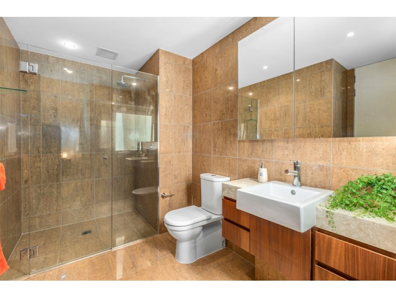 100/685 Casuarina Way, Casuarina NSW 2487