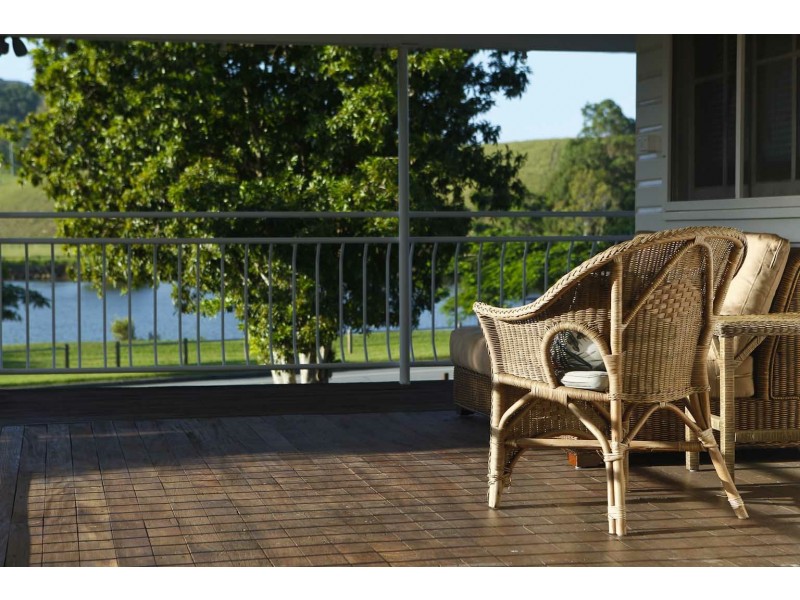 18 Riverside Drive, Tumbulgum NSW 2490