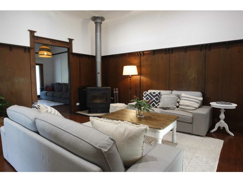 18 Riverside Drive, Tumbulgum NSW 2490