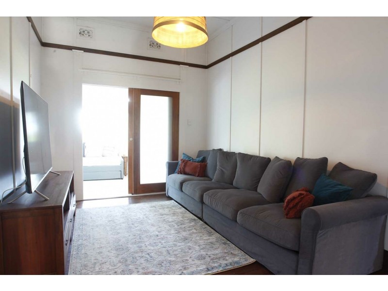 18 Riverside Drive, Tumbulgum NSW 2490