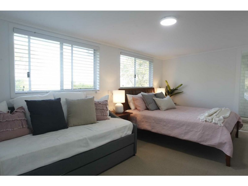 18 Riverside Drive, Tumbulgum NSW 2490