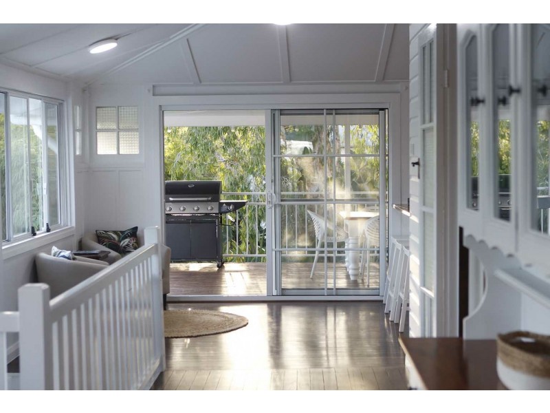 18 Riverside Drive, Tumbulgum NSW 2490