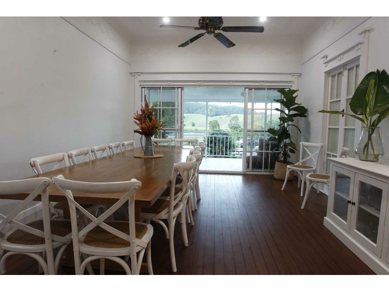 18 Riverside Drive, Tumbulgum NSW 2490