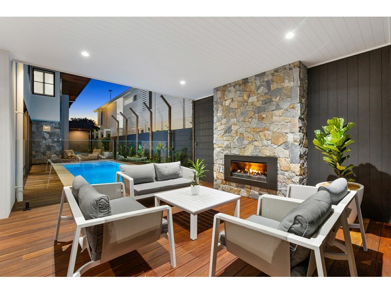 33 She-Oak Lane, Casuarina NSW 2487