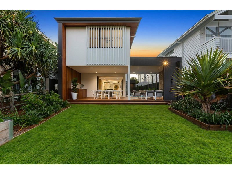 33 She-Oak Lane, Casuarina NSW 2487