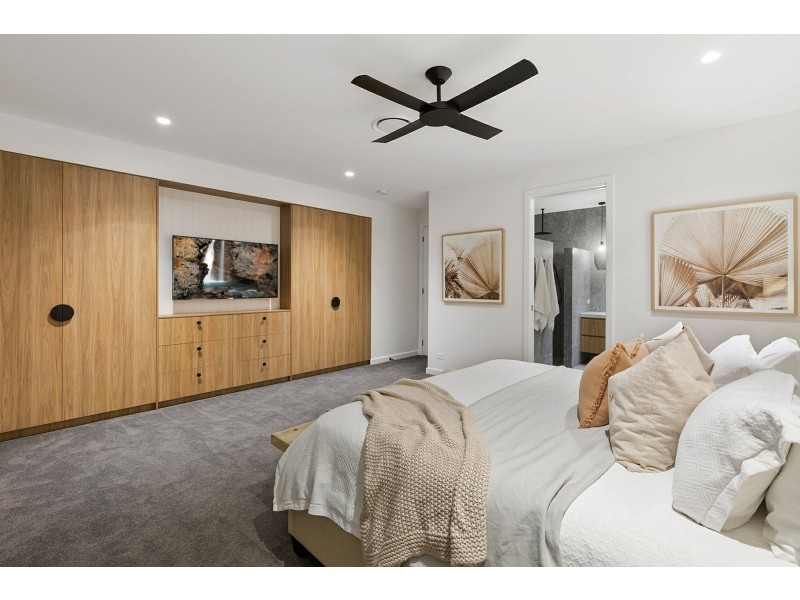 33 She-Oak Lane, Casuarina NSW 2487