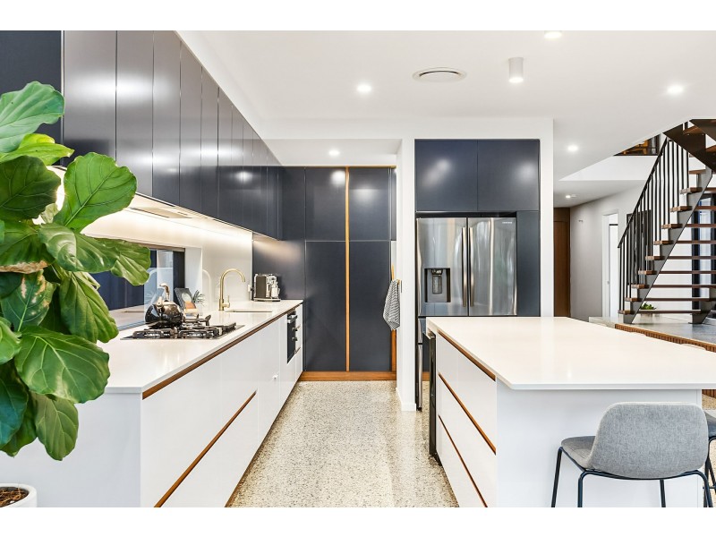 7 Sea Eagle Court, Casuarina NSW 2487