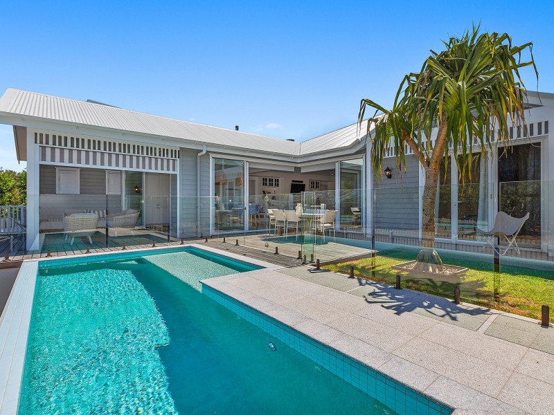 11 Cylinders Drive, Kingscliff NSW 2487