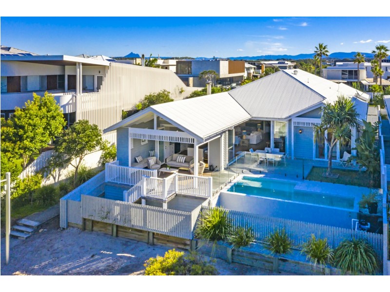 11 Cylinders Drive, Kingscliff NSW 2487