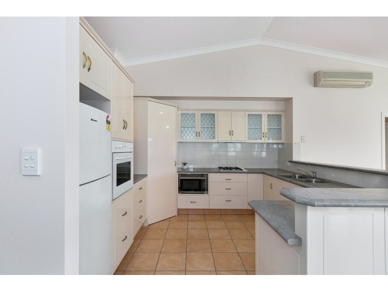 4 Shore Place, Kingscliff NSW 2487