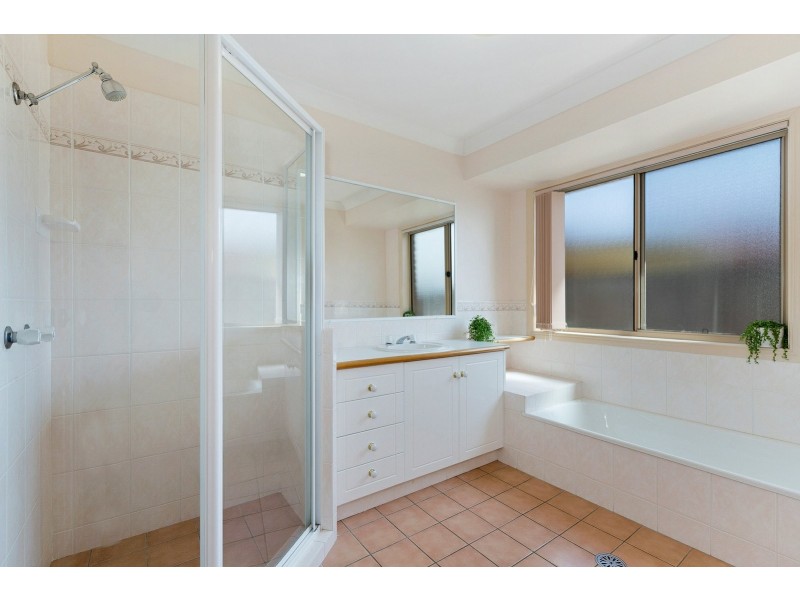 4 Shore Place, Kingscliff NSW 2487