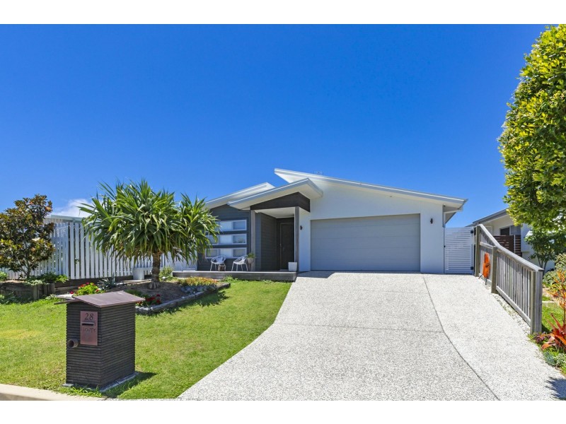 28 Liriope St, Casuarina NSW 2487