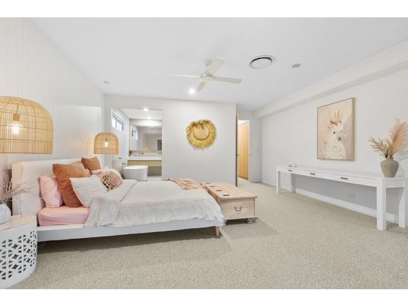 13 Daybreak Boulevard, Casuarina NSW 2487