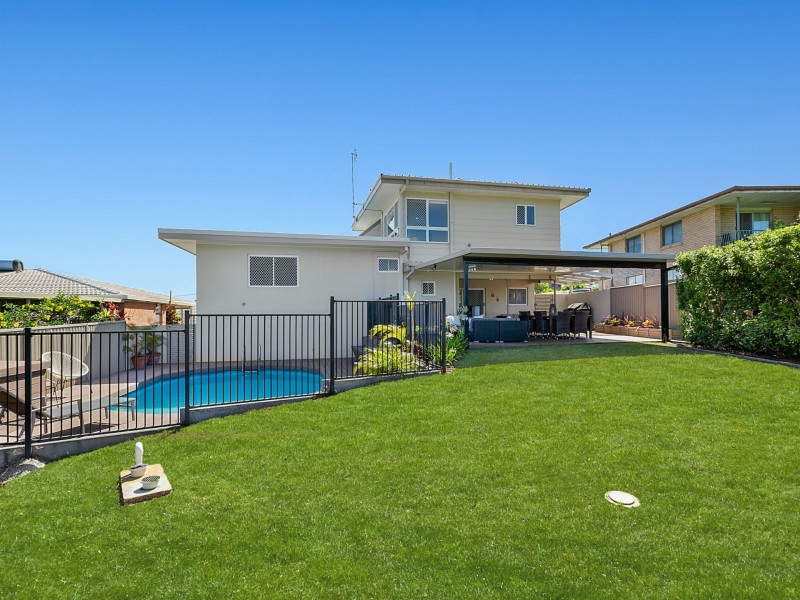 18 Summit Drive, Banora Point NSW 2486