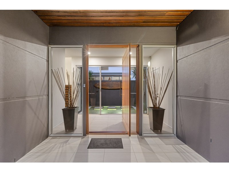 4 Eclipse Lane, Casuarina NSW 2487