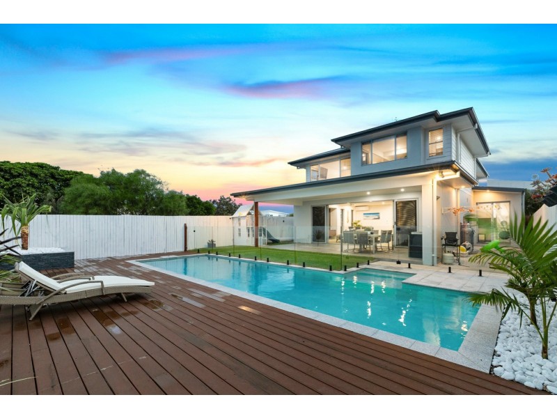 14 Trestles Avenue, Casuarina NSW 2487