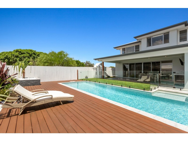 14 Trestles Avenue, Casuarina NSW 2487