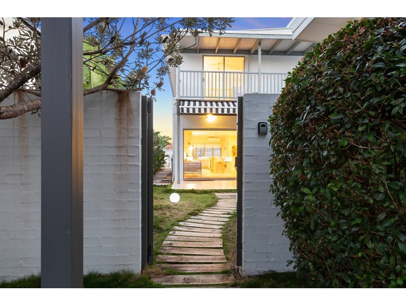 1/6 Coogera Lane, Casuarina NSW 2487