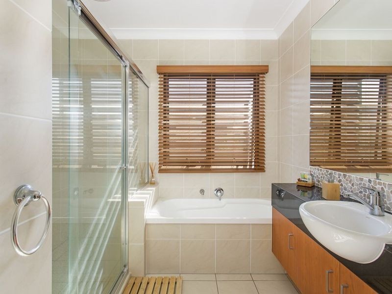 1/3 Clara Lane, Casuarina NSW 2487