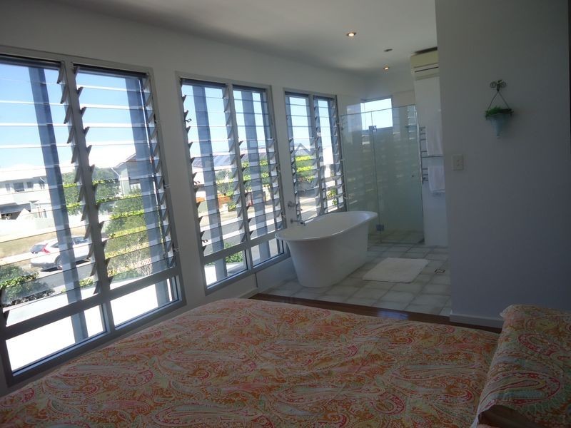 5 Hyndes Lane, Casuarina NSW 2487