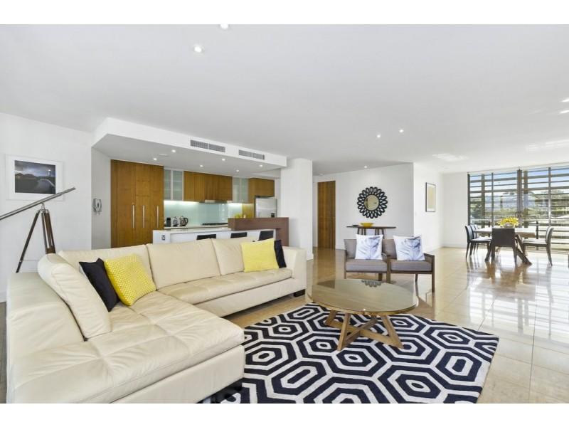 84/685 Casuarina Way, Casuarina NSW 2487