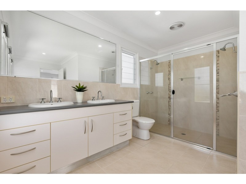 684 Casuarina Way, Casuarina NSW 2487